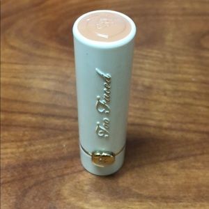 Too faced lipstick